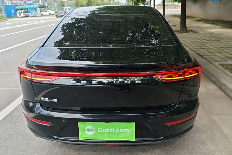 Used Bestune B70 2023 Third Generation 1.5T Automatic Enjoyment Version 70th Anniversary Edition Rear