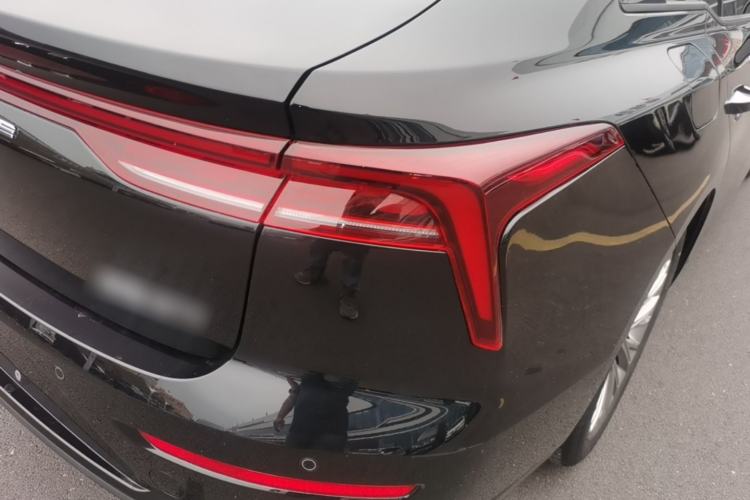 Used Bestune B70 2023 Third Generation 1.5T Automatic Enjoyment Version Right Rear Taillight