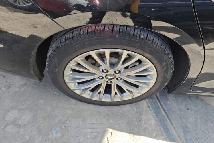 Used Bestune B70 2023 Third Generation 1.5T Automatic Enjoyment Version Right Rear Wheel Hub