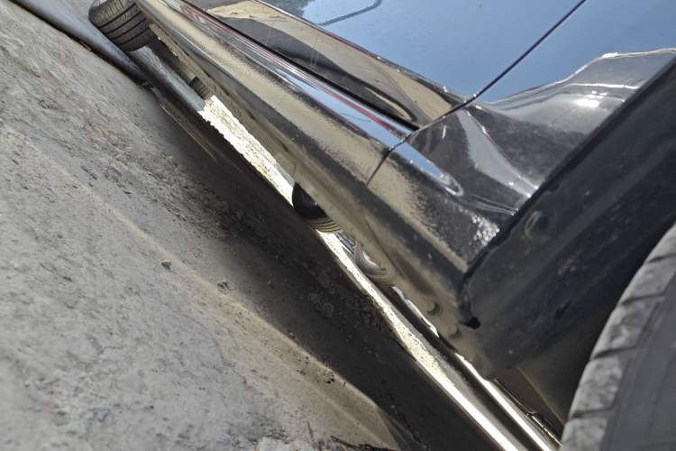 Used Bestune B70 2023 Third Generation 1.5T Automatic Enjoyment Version Right Side Sill