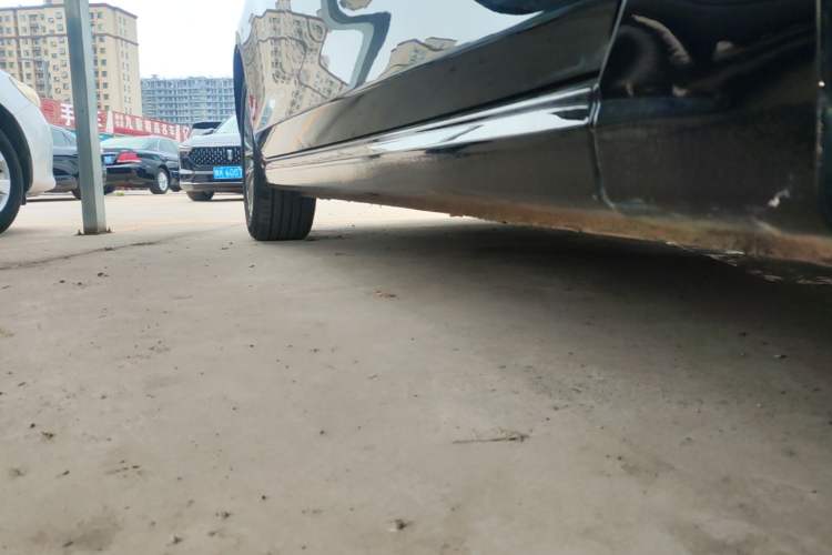 Used Bestune B70 2023 Third Generation 1.5T Automatic Enjoyment Version Right Side Sill
