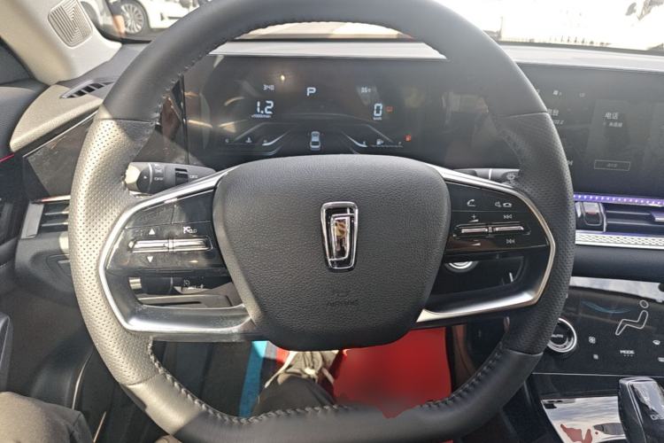 Used Bestune B70 2023 Third Generation 1.5T Automatic Enjoyment Version 70th Anniversary Edition Steering Wheel