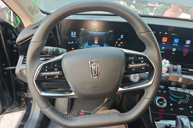 Used Bestune B70 2023 Third Generation 1.5T Automatic Enjoyment Version Steering Wheel