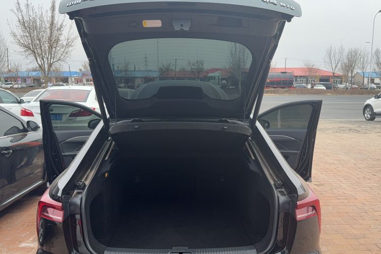 Used Bestune B70 2023 Third Generation 1.5T Automatic Enjoyment Version Trunk