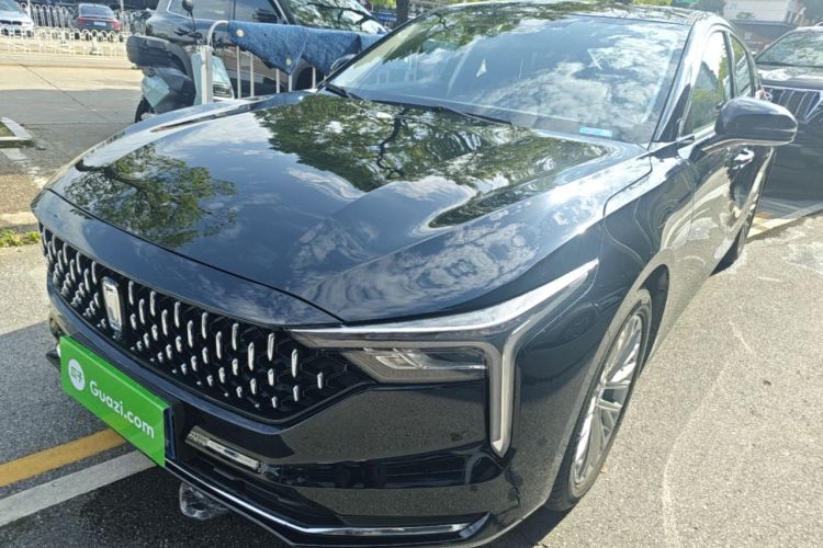 Used Bestune B70 2023 Third Generation 1.5T Automatic Enjoyment Version 70th Anniversary Edition Guazi used car, China used car export, Used car for sale, Used cars, Cheapest cars for sale