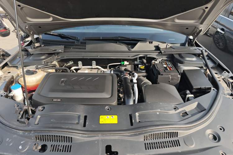 Used Bestune B70 2023 Third Generation 1.5T Automatic Enjoyment Version Engine Bay