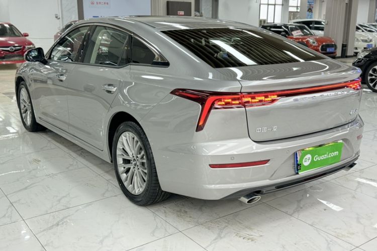 Used Bestune B70 2023 Third Generation 1.5T Automatic Enjoyment Version 70th Anniversary Edition Exterior 4