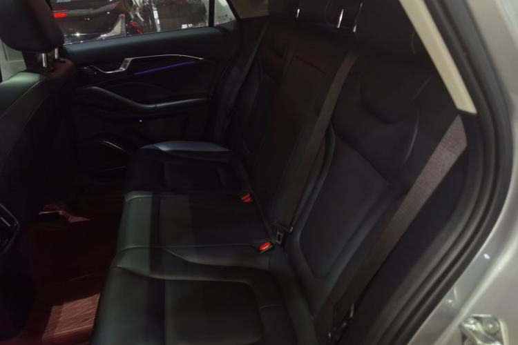 Used Bestune B70 2023 Third Generation 1.5T Automatic Enjoyment Version 70th Anniversary Edition Interior 4