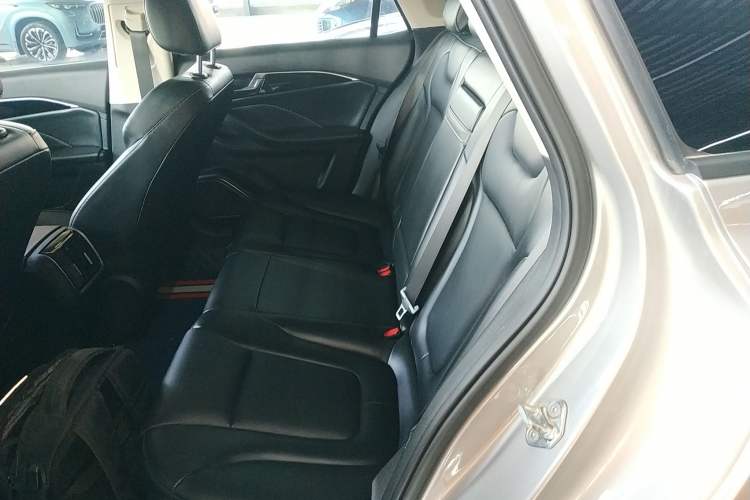 Used Bestune B70 2023 Third Generation 1.5T Automatic Enjoyment Version Left Rear Seat