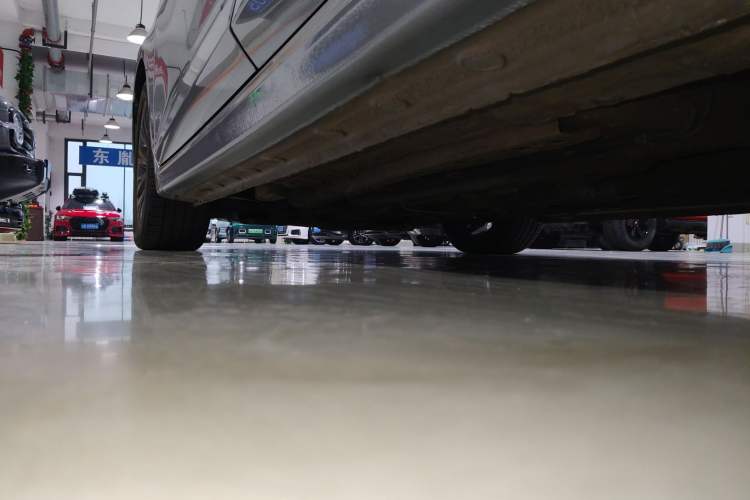 Used Bestune B70 2023 Third Generation 1.5T Automatic Enjoyment Version Left Side Sill