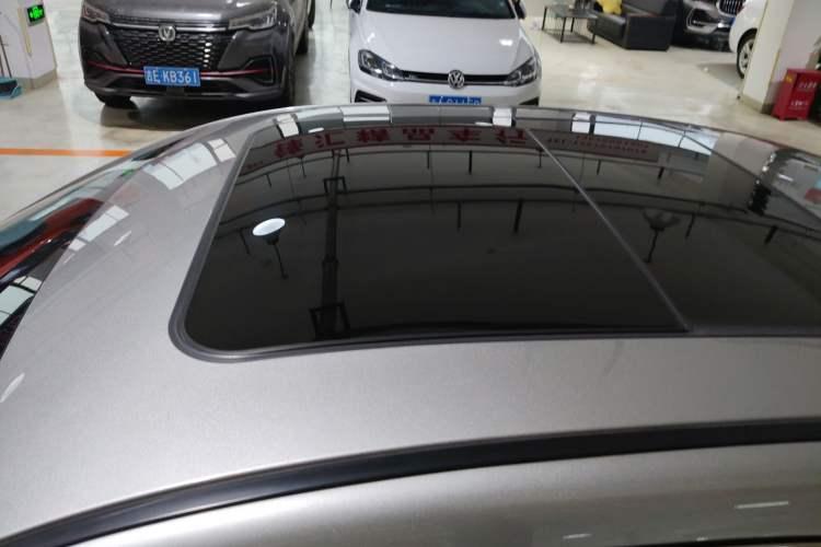 Used Bestune B70 2023 Third Generation 1.5T Automatic Enjoyment Version Roof