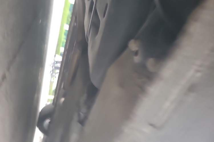 Used Bestune B70 2023 Third Generation 1.5T Automatic Enjoyment Version Chassis Rear Right
