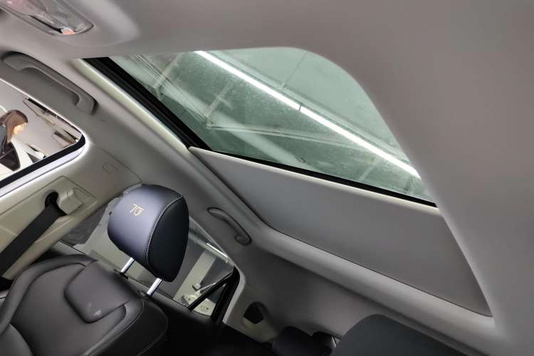 Used Bestune B70 2023 Third Generation 1.5T Automatic Enjoyment Version Headliner