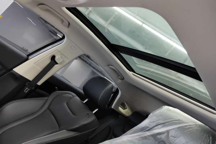Used Bestune B70 2023 Third Generation 1.5T Automatic Enjoyment Version Headliner