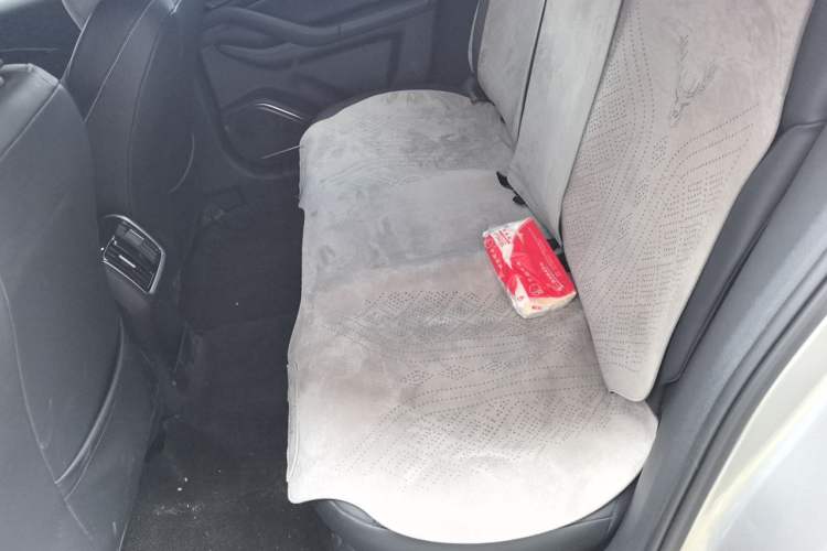 Used Bestune B70 2023 Third Generation 1.5T Automatic Enjoyment Version Left Rear Seat