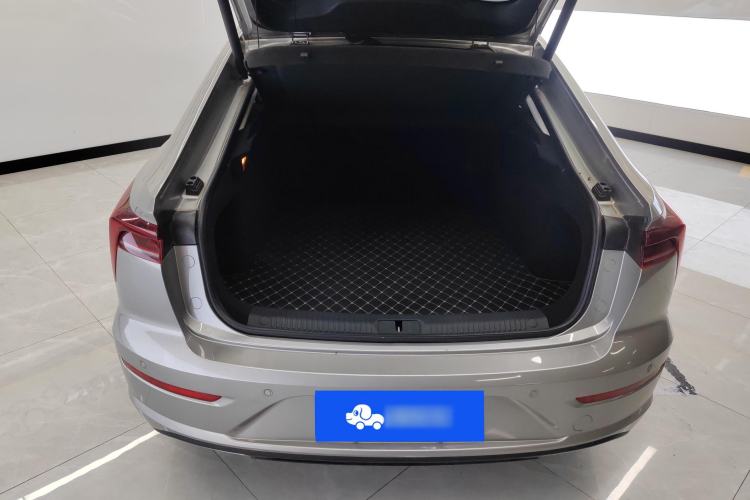 Used Bestune B70 2023 Third Generation 1.5T Automatic Enjoyment Version Trunk