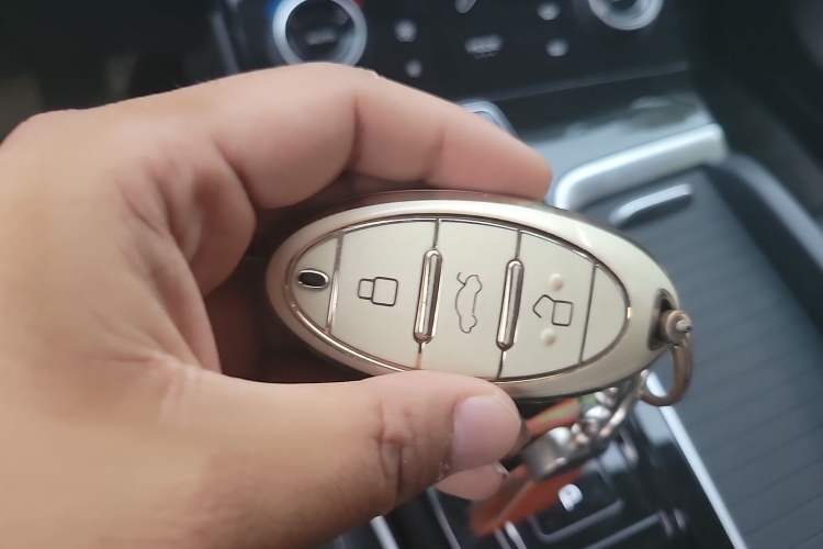 Used Bestune B70 2023 Third Generation 1.5T Automatic Enjoyment Version Vehicle Key