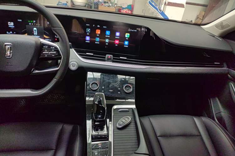 Used Bestune B70 2023 Third Generation 1.5T Automatic Enjoyment Version Audio And AC Panel