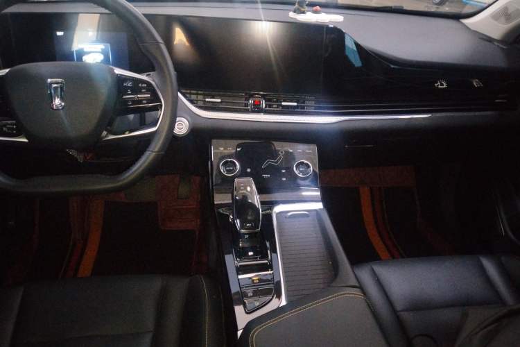 Used Bestune B70 2023 Third Generation 1.5T Automatic Enjoyment Version Audio And AC Panel