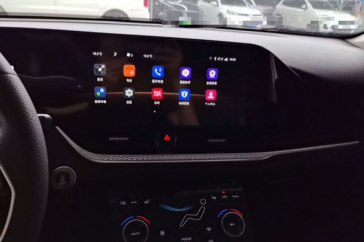 Used Bestune B70 2023 Third Generation 1.5T Automatic Enjoyment Version Audio And AC Panel
