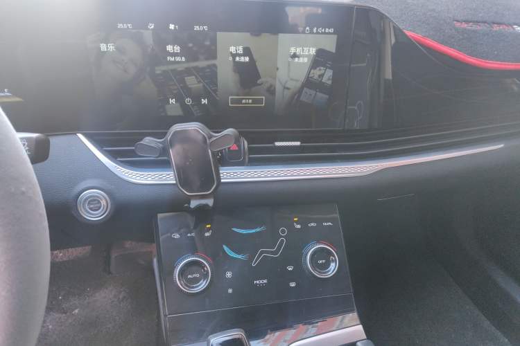 Used Bestune B70 2023 Third Generation 1.5T Automatic Enjoyment Version 70th Anniversary Edition Audio And AC Panel