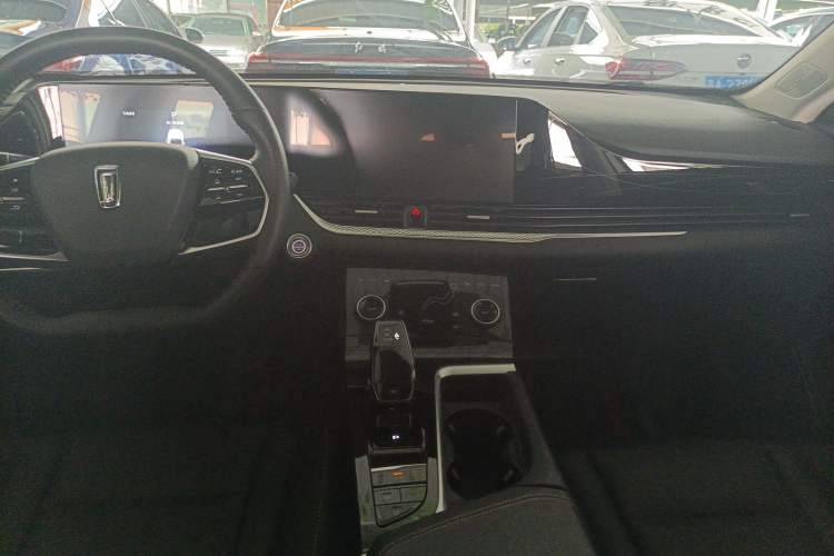 Used Bestune B70 2023 Third Generation 1.5T Automatic Enjoyment Version Audio And AC Panel