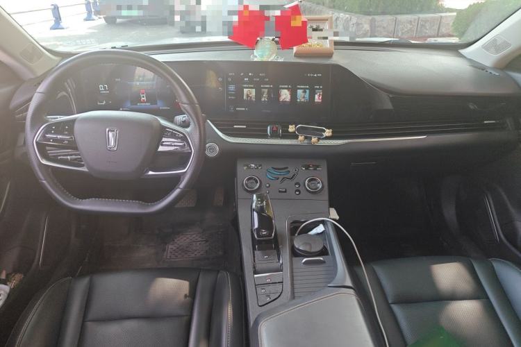 Used Bestune B70 2023 Third Generation 1.5T Automatic Enjoyment Version Center Console