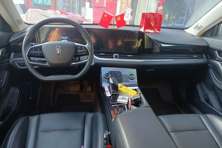 Used Bestune B70 2023 Third Generation 1.5T Automatic Enjoyment Version Center Console