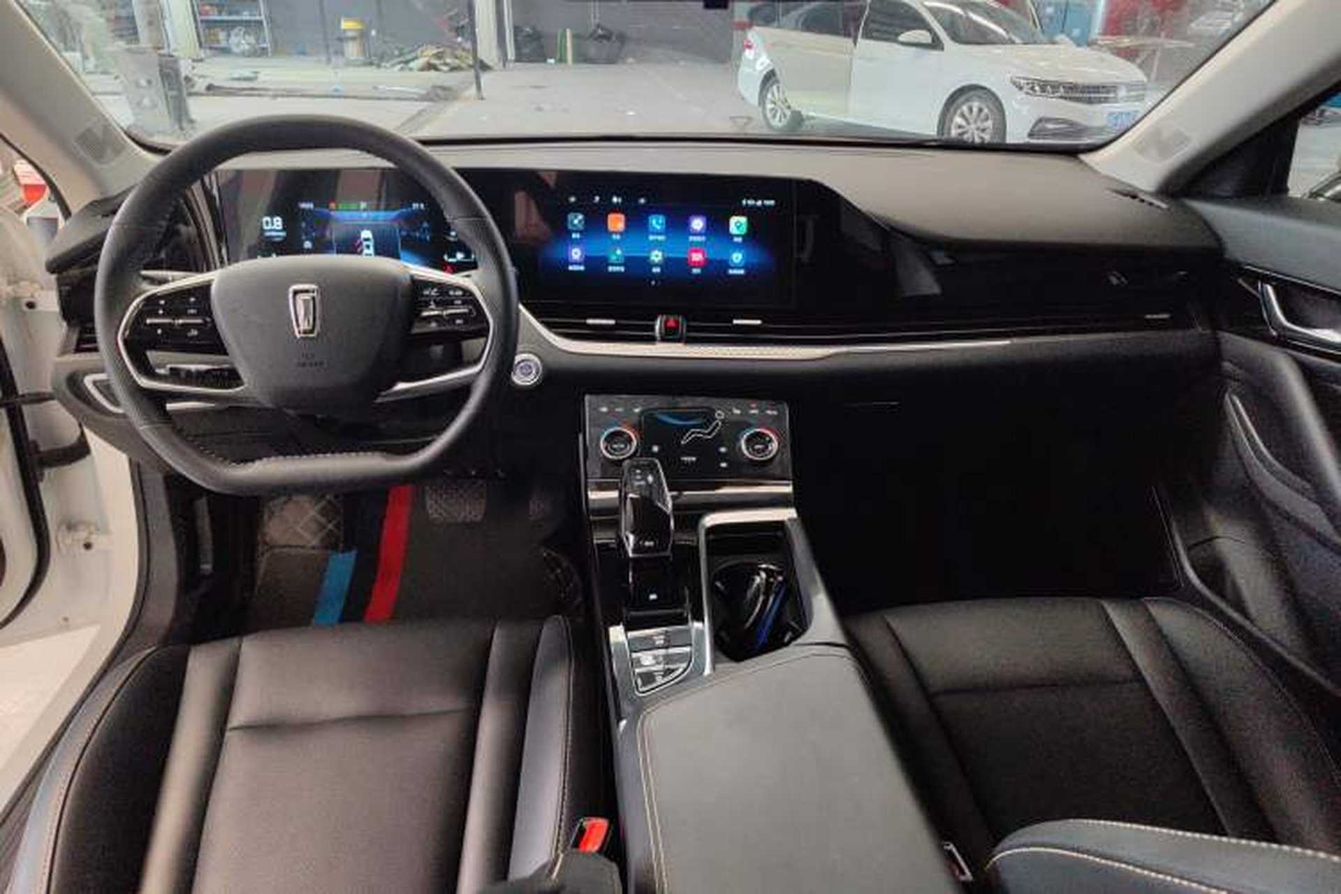 Used Bestune B70 2023 Third Generation 1.5T Automatic Enjoyment Version Center Console