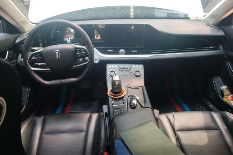 Used Bestune B70 2023 Third Generation 1.5T Automatic Enjoyment Version Center Console