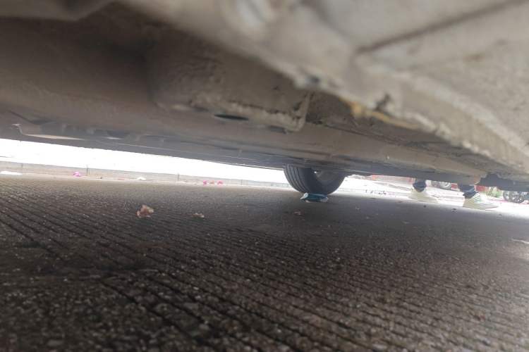 Used Bestune B70 2023 Third Generation 1.5T Automatic Enjoyment Version Chassis Front Left