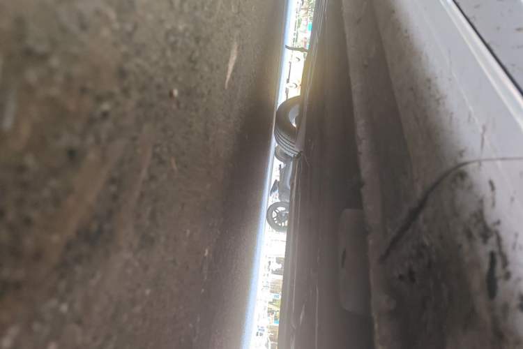 Used Bestune B70 2023 Third Generation 1.5T Automatic Enjoyment Version Chassis Front Right