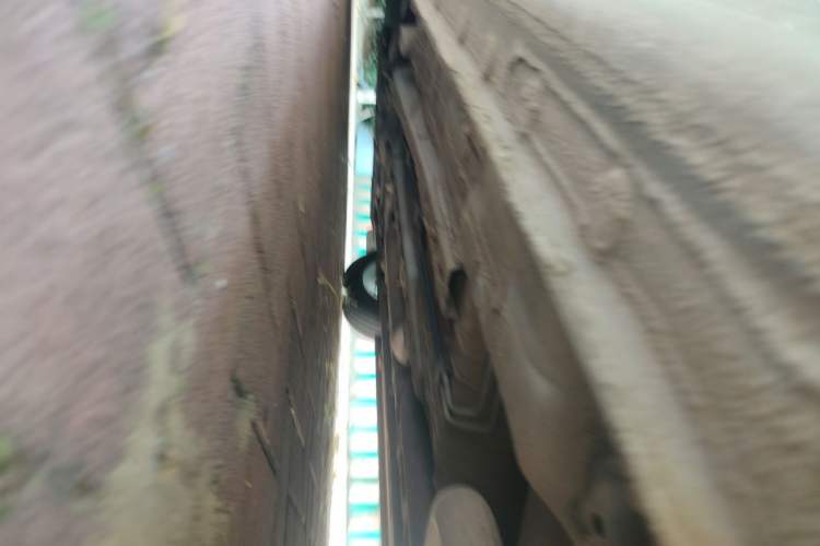 Used Bestune B70 2023 Third Generation 1.5T Automatic Enjoyment Version Chassis Rear Left