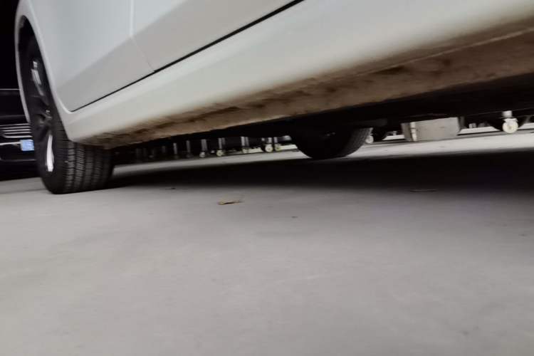 Used Bestune B70 2023 Third Generation 1.5T Automatic Enjoyment Version Chassis Rear Right