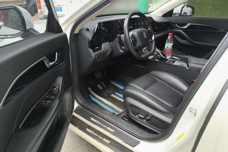 Used Bestune B70 2023 Third Generation 1.5T Automatic Enjoyment Version Driver Seat