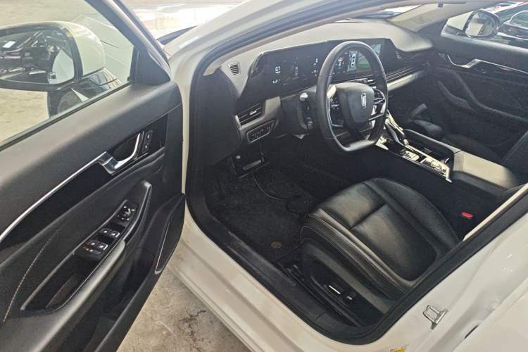 Used Bestune B70 2023 Third Generation 1.5T Automatic Enjoyment Version Driver Seat