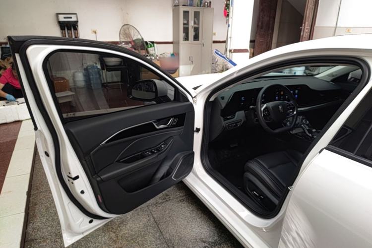 Used Bestune B70 2023 Third Generation 1.5T Automatic Enjoyment Version Driver Seat