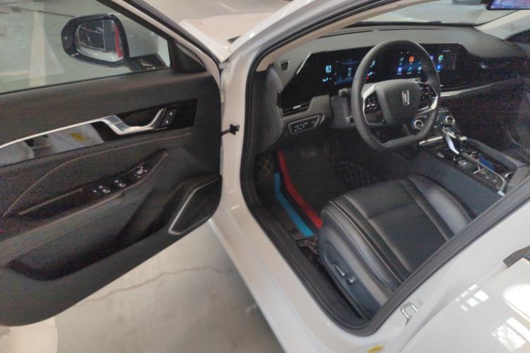 Used Bestune B70 2023 Third Generation 1.5T Automatic Enjoyment Version Driver Seat