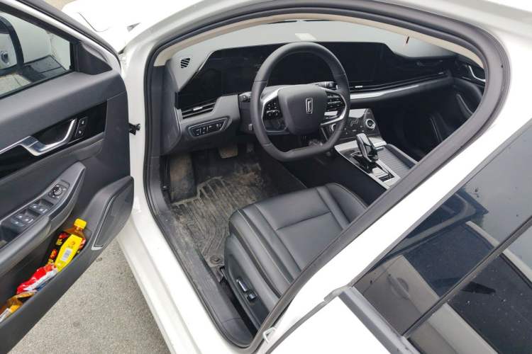 Used Bestune B70 2023 Third Generation 1.5T Automatic Enjoyment Version Driver Seat