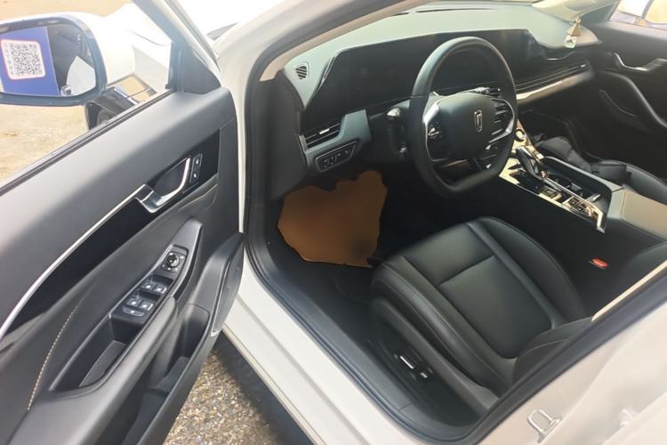 Used Bestune B70 2023 Third Generation 1.5T Automatic Enjoyment Version Driver Seat