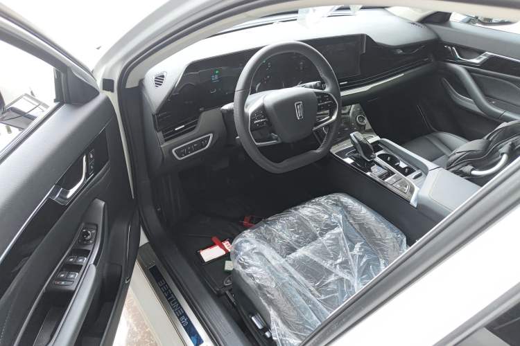 Used Bestune B70 2023 Third Generation 1.5T Automatic Enjoyment Version Driver Seat