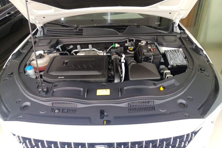 Used Bestune B70 2023 Third Generation 1.5T Automatic Enjoyment Version 70th Anniversary Edition Engine Bay