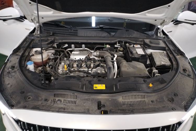 Used Bestune B70 2023 Third Generation 1.5T Automatic Enjoyment Version Engine Bay