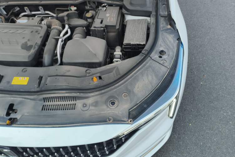 Used Bestune B70 2023 3rd Generation 1.5T Automatic Enjoyment Version 70th Anniversary Edition Engine Bay Left