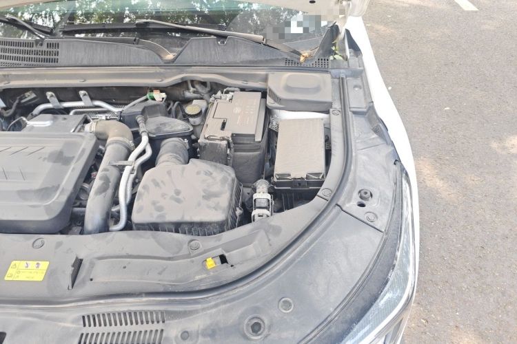 Used Bestune B70 2023 Third Generation 1.5T Automatic Enjoyment Version Engine Bay Left