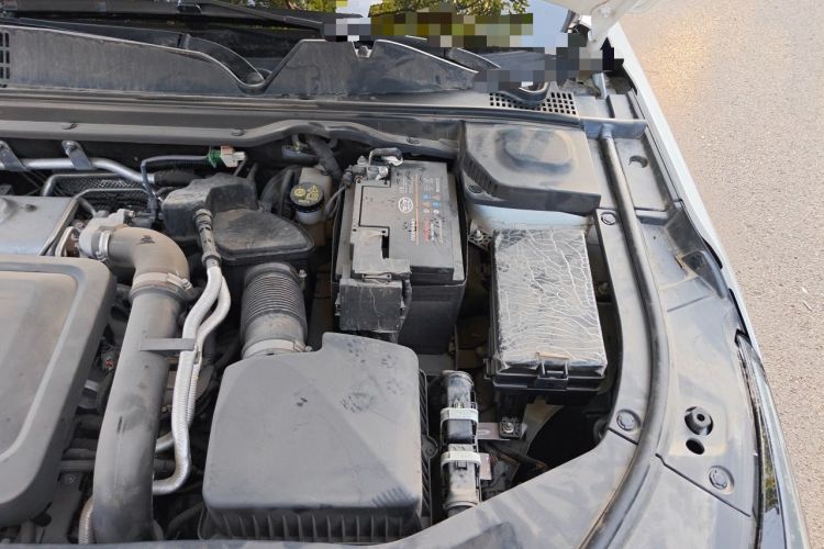 Used Bestune B70 2023 Third Generation 1.5T Automatic Enjoyment Version 70th Anniversary Edition Engine Bay Left