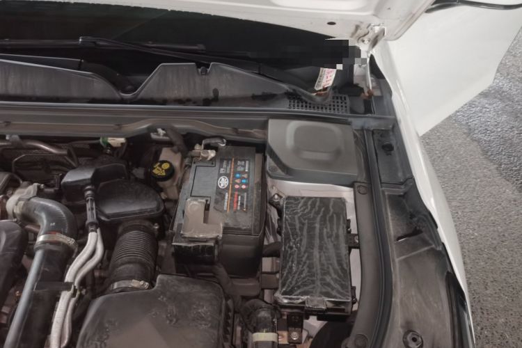 Used Bestune B70 2023 3rd Generation 1.5T Automatic Enjoyment Version 70th Anniversary Edition Engine Bay Left