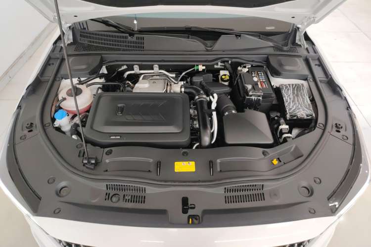 Used Bestune B70 2023 Third Generation 1.5T Automatic Enjoyment Version Engine Bay