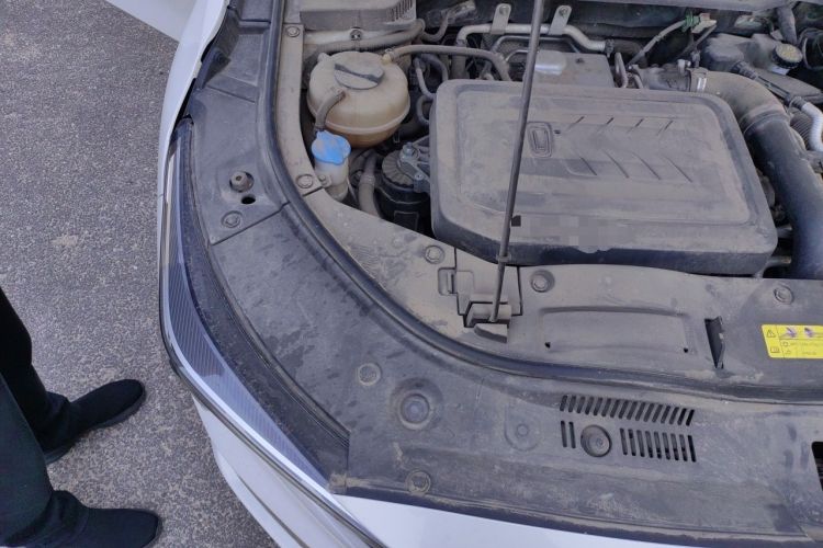 Used Bestune B70 2023 3rd Generation 1.5T Automatic Enjoyment Version 70th Anniversary Edition Engine Bay Right