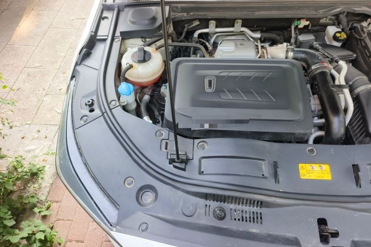 Used Bestune B70 2023 Third Generation 1.5T Automatic Enjoyment Version Engine Bay Right